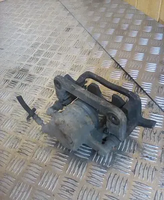 Peugeot 407 Front brake caliper