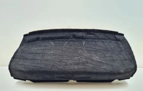 Parcel shelf