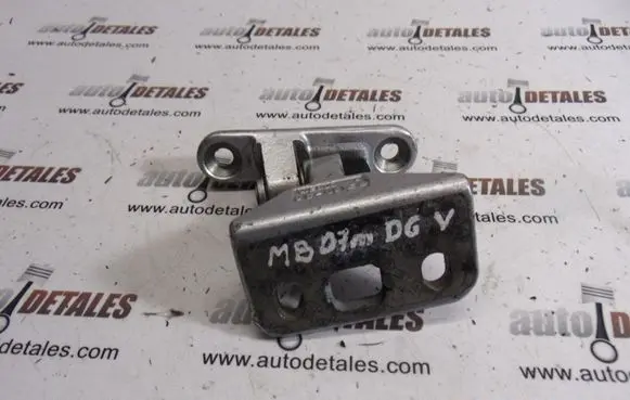 Mercedes-Benz E W211 Rear door upper hinge