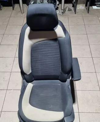 Front passenger seat