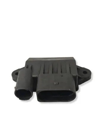 Mercedes-Benz ML W164 Glow plug pre-heat relay 0522140709