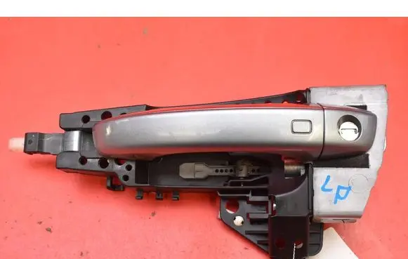 Audi A8 S8 D4 4H Front door exterior handle 4H1837885