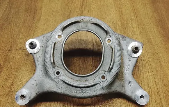 Porsche Macan (95B) Coil spring mount 95B412384
