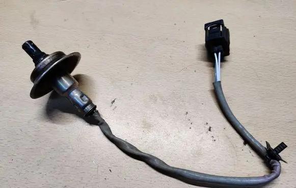 Mitsubishi Space Star Lambda probe sensor 0ZA639M11