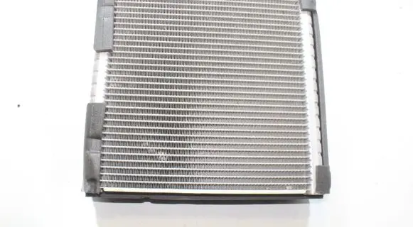 BMW X2 F39 Air conditioning (A/C) radiator (interior) 