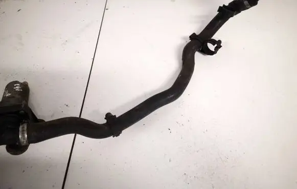 BMW 1 E81 E87 Engine coolant pipe/hose 6982171