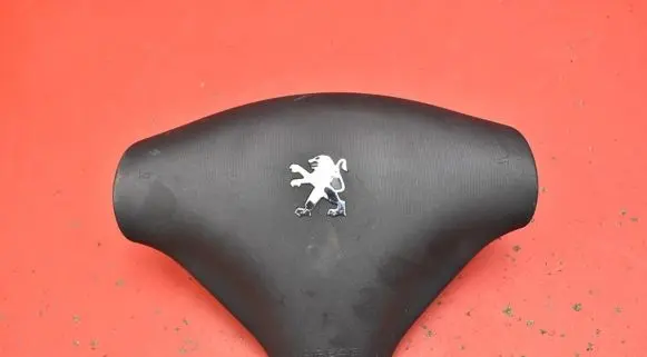 Peugeot 107 Steering wheel airbag