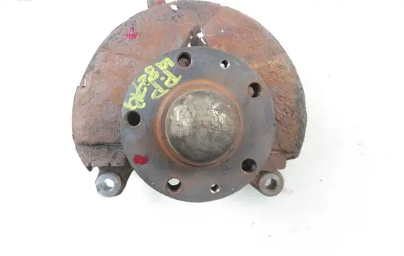 Iveco Daily 3rd gen Front wheel hub spindle knuckle