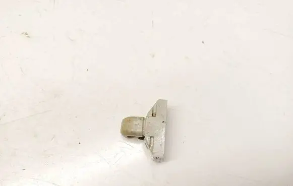 Volkswagen PASSAT B5 Sun visor clip/hook/bracket 3b0857561a