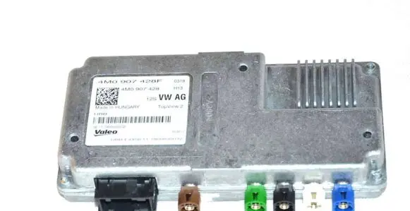Audi Q7 4M Camera control unit module 4M0907428F