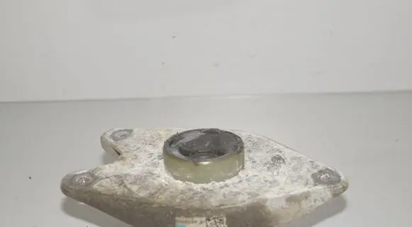 BMW i3 Front upper strut mount 6896309 31306896309 6852212