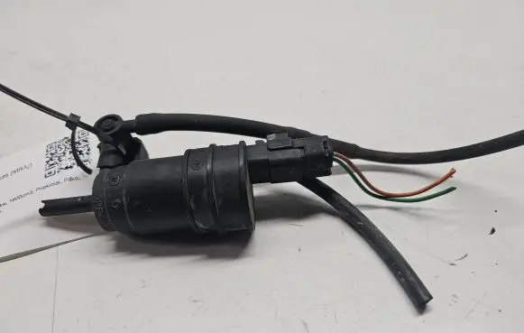 Renault Scenic I Windscreen/windshield washer pump 430702B