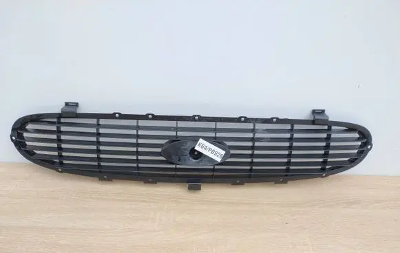 Ford Transit Front bumper upper radiator grill 95VB-8200-AEW
