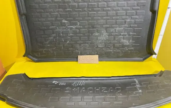 Nissan Qashqai Rear floor carpet liner RZ4R6P3