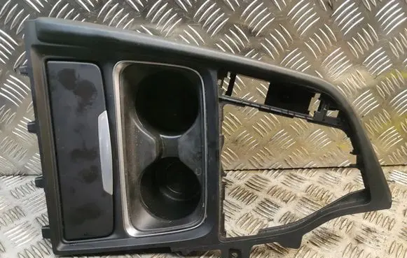 BMW 3 F30 F35 F31 Cup holder 9218926