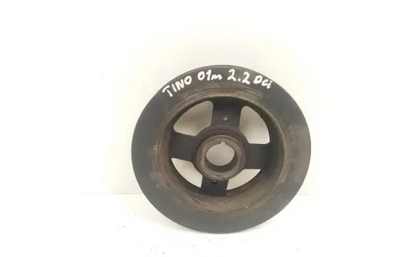 Nissan Almera Tino Crankshaft pulley