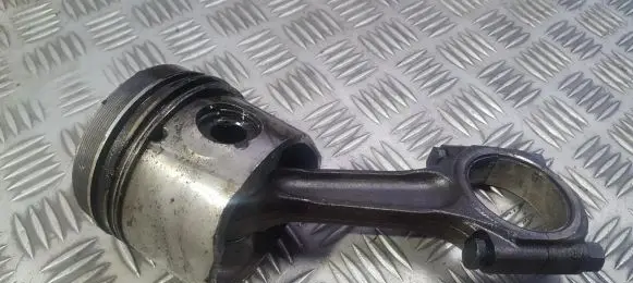 Peugeot 406 Piston with connecting rod