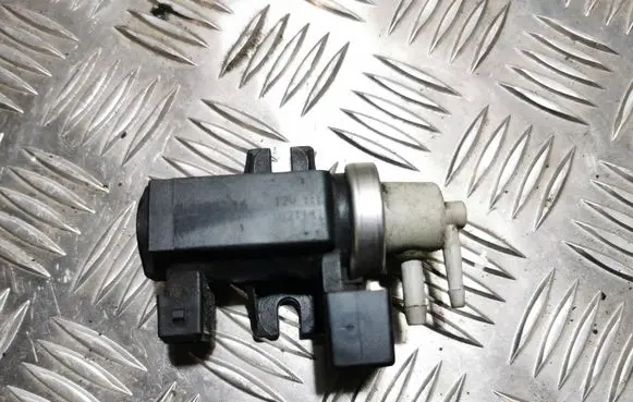 KIA Sorento Turbo solenoid valve 72190316