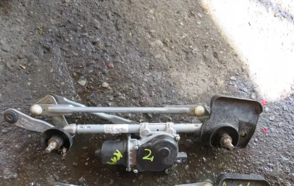 Nissan Micra K14 Front wiper linkage and motor 288005FA0A