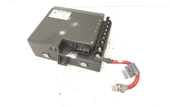 Mercedes-Benz S W221 Battery control module A2215403110 A2215400401 A2215458232