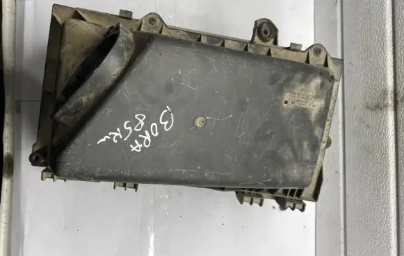 Fiat Ulysse Air filter box 1J0129607AE