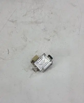 Audi Q7 4L Other devices 40E90528C05