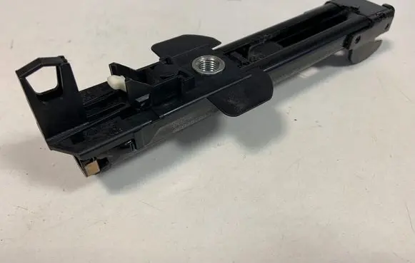 Audi Q7 4L Seat belt adjustment motor 8E0857833G