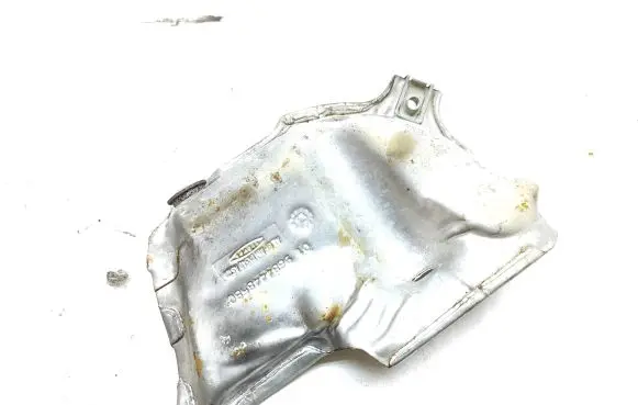 Citroen DS5 Heat shield in engine bay 9684448580