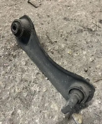 Honda CR-V Rear control arm