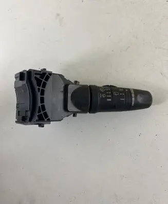 Nissan Primera Wiper switch 25260AV615 25260AV61