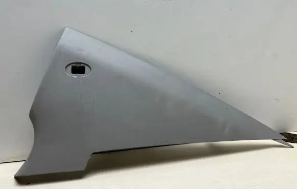 Chevrolet Cruze (D)pillar trim (top) 96983517