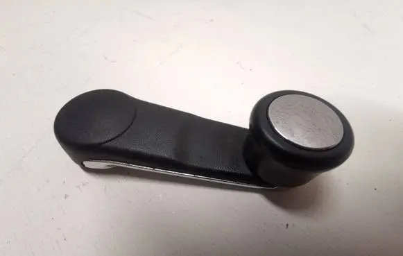 Audi 100 S4 C4 Rear door window winding handle 443837581D