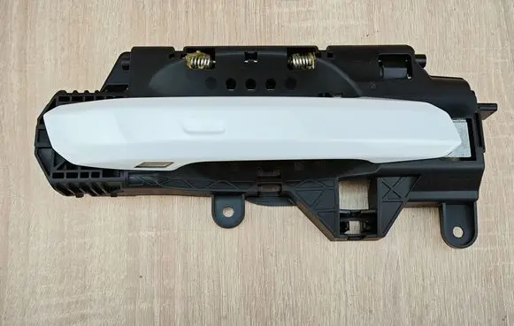Audi A4 S4 B9 Front door exterior handle 8W0837812A
