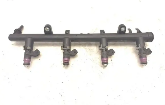 Renault Megane II Fuel main line pipe 8200135504 H132259