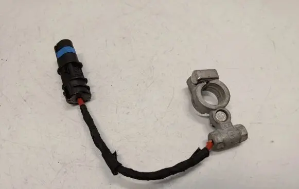 BMW X5 F15 Positive cable (battery) 61139169636 61119369427