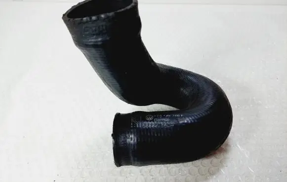 Audi A4 S4 B6 8E 8H Intercooler hose/pipe 8E0145746F