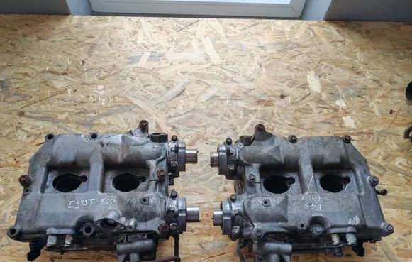 Subaru Forester SG Engine head 