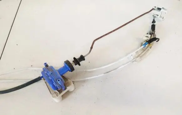Audi 80 90 B3 Central locking vacuum pump 