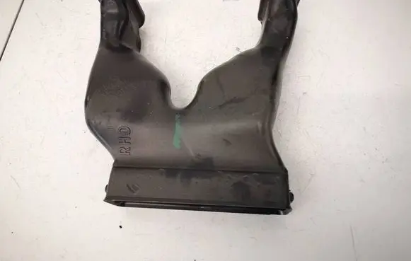 Ford Mondeo MK IV Cabin air duct channel 6G91U018W12BA