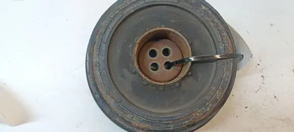 BMW 3 E90 E91 Crankshaft pulley 7800385