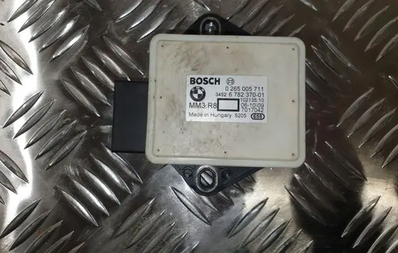 BMW 5 E60 E61 ESP acceleration yaw rate sensor 0265005711