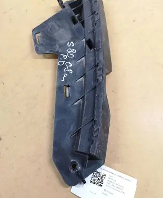 Volvo S80 Front bumper mounting bracket 30796388