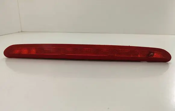 Volkswagen Golf VII Third/center stoplight 5K0945087C