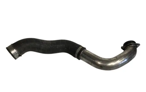 Intercooler hose/pipe