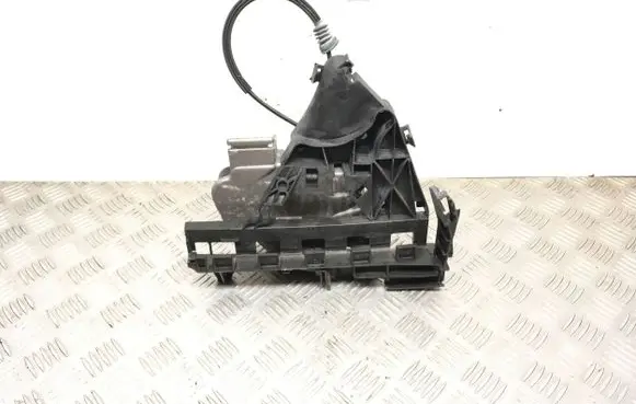 Volvo S40 Front door lock 240015003 2099M 30799335