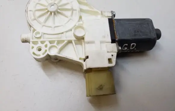 BMW 7 F01 F02 F03 F04 Rear door window regulator motor 7046032 0130822515