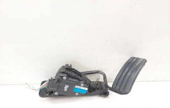 Renault Espace - Grand espace IV Accelerator throttle pedal 8200700390 6PV00811918