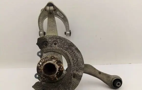 BMW 5 F10 F11 Front wheel hub