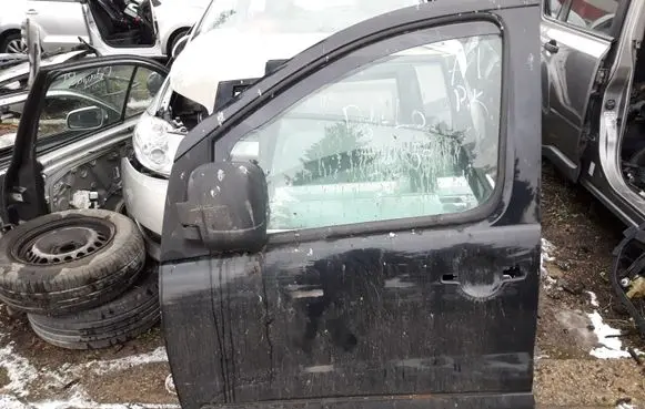 Fiat Doblo Front door