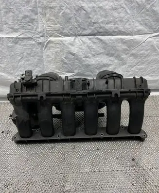 BMW 5 E60 E61 Intake manifold PA6GF30